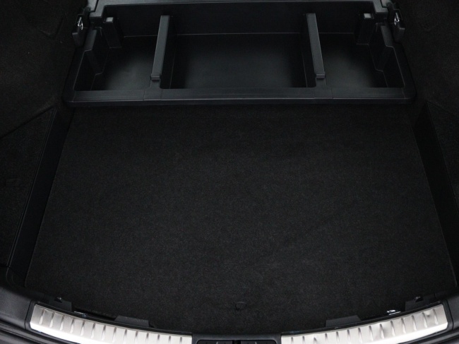 Toyota Auris Touring Sports - 1.8 Hybrid Dynamic Ultimate