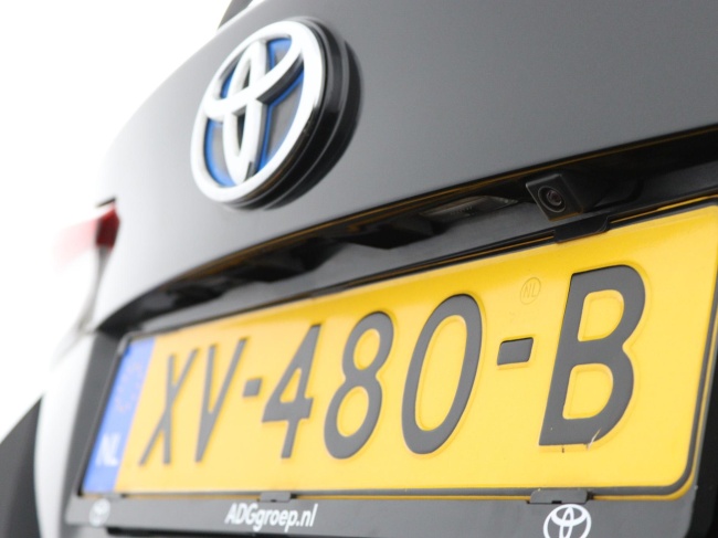 Toyota Auris Touring Sports - 1.8 Hybrid Dynamic Ultimate