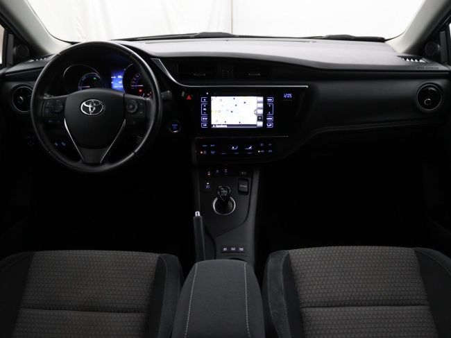 Toyota Auris Touring Sports - 1.8 Hybrid Dynamic Ultimate