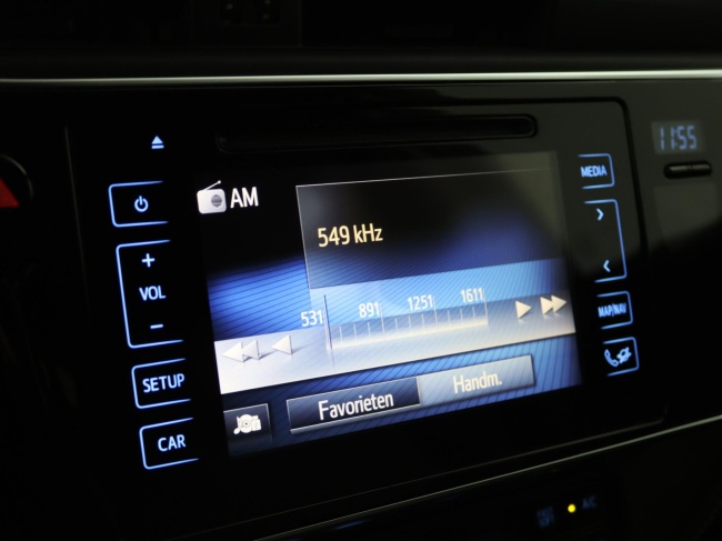 Toyota Auris Touring Sports - 1.8 Hybrid Dynamic Ultimate