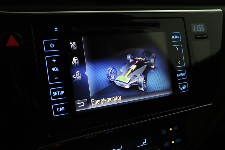 Toyota Auris Touring Sports - 1.8 Hybrid Dynamic Ultimate 52