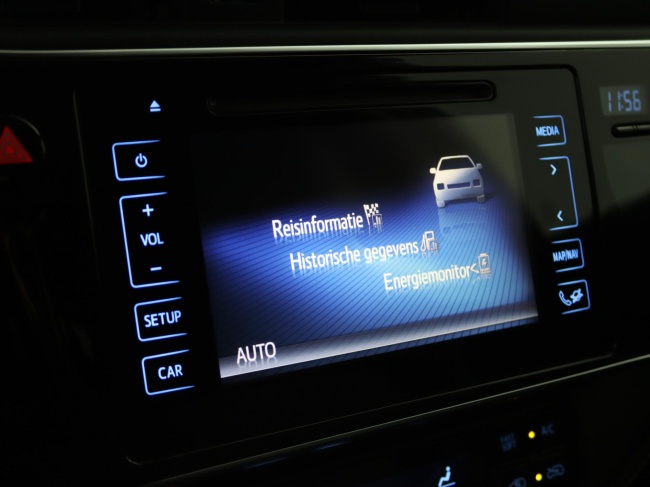 Toyota Auris Touring Sports - 1.8 Hybrid Dynamic Ultimate