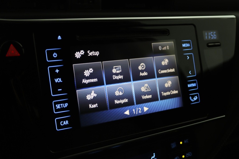 Toyota Auris Touring Sports - 1.8 Hybrid Dynamic Ultimate 54