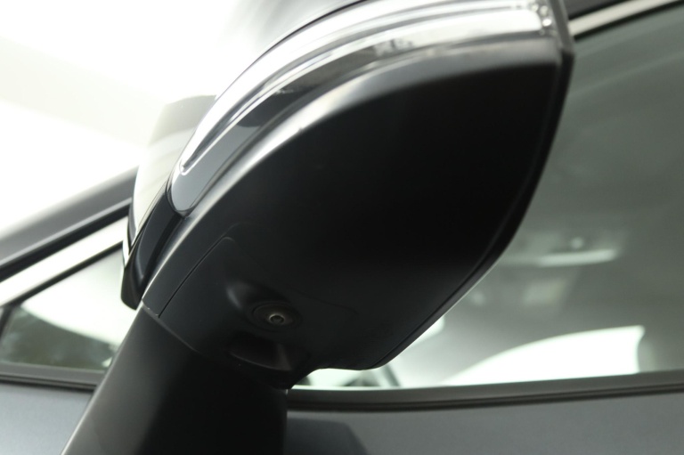 Toyota RAV4 - 2.5 Plug-in Hybrid AWD Bi-Tone Plus 43