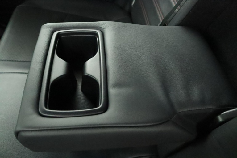 Toyota RAV4 - 2.5 Plug-in Hybrid AWD Bi-Tone Plus 44