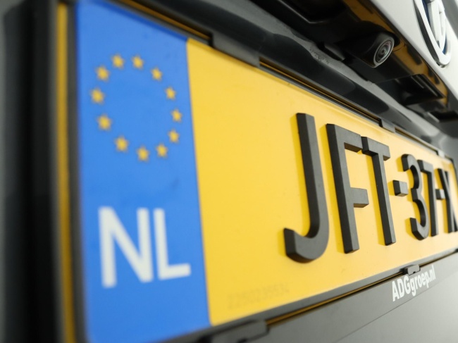 Toyota RAV4 - 2.5 Plug-in Hybrid AWD Bi-Tone Plus