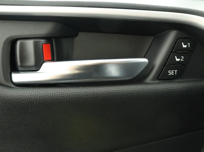 Toyota RAV4 - 2.5 Plug-in Hybrid AWD Bi-Tone Plus