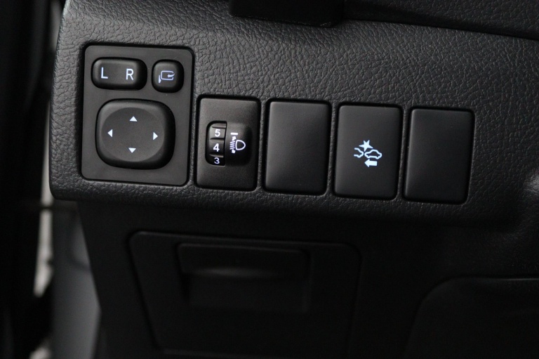 Toyota Auris Touring Sports - 1.8 Hybrid Energy Plus 32