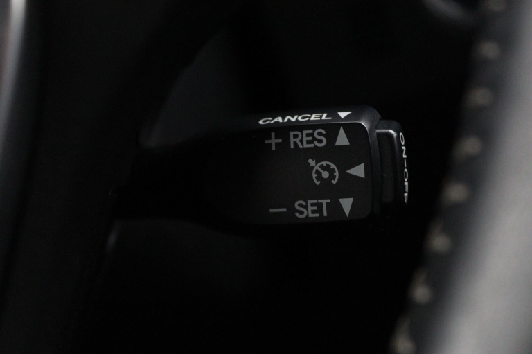 Toyota Auris Touring Sports - 1.8 Hybrid Energy Plus 43