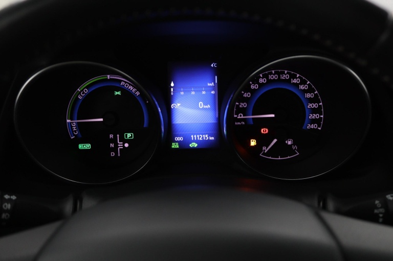 Toyota Auris Touring Sports - 1.8 Hybrid Energy Plus 6