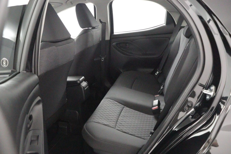 Toyota Yaris - 1.5 Hybrid 115 First Edition 18