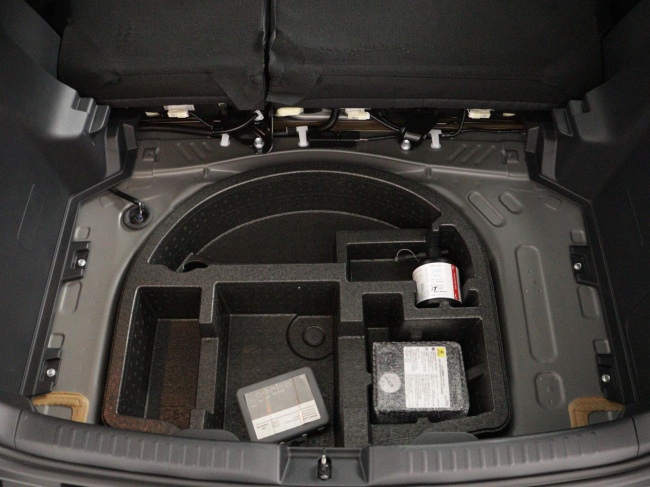 Toyota Yaris - 1.5 Hybrid 115 First Edition