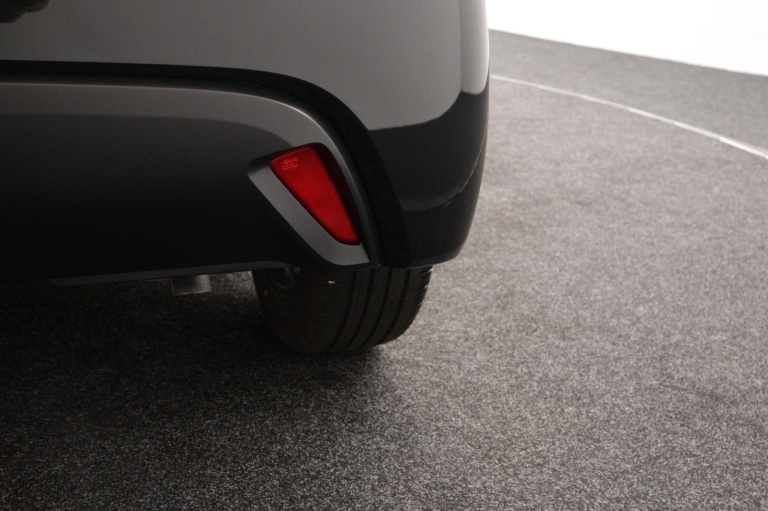 Toyota Yaris - 1.5 Hybrid 115 First Edition 37