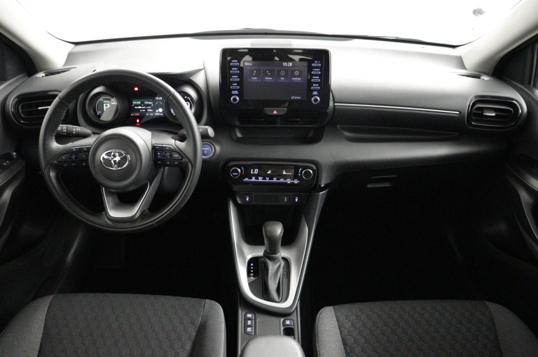 Toyota Yaris - 1.5 Hybrid 115 First Edition 4
