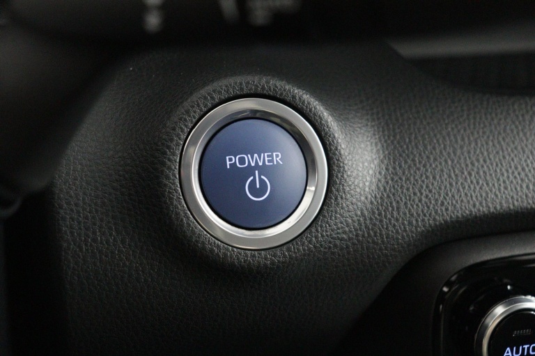 Toyota Yaris - 1.5 Hybrid 115 First Edition 42