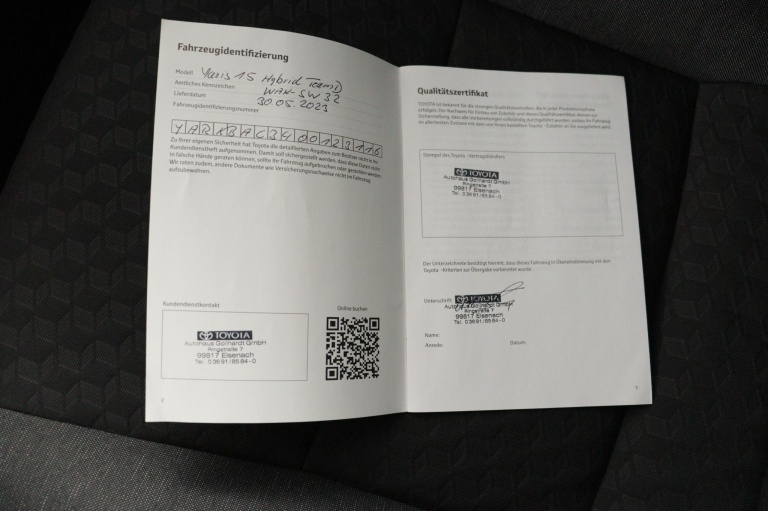 Toyota Yaris - 1.5 Hybrid 115 First Edition 43