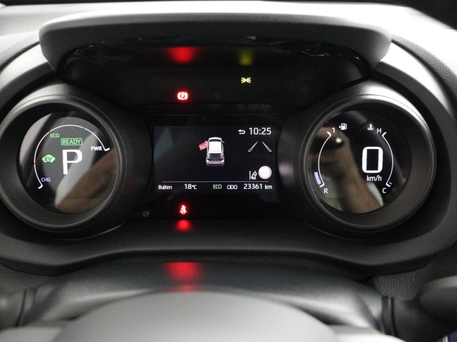 Toyota Yaris - 1.5 Hybrid 115 First Edition