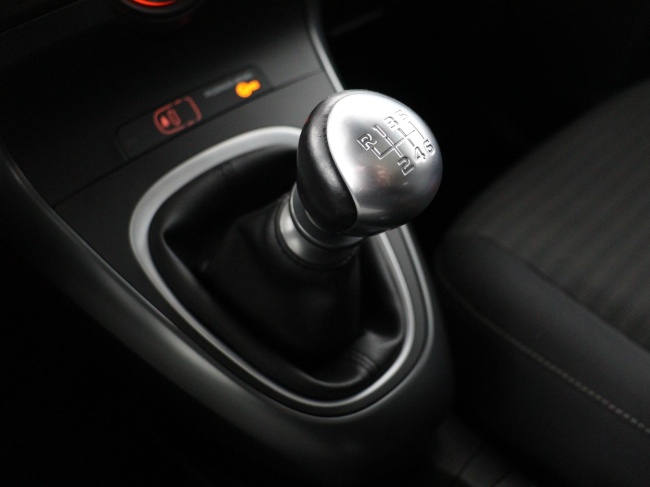 Toyota Verso - 1.6 VVT-i SkyView Edition