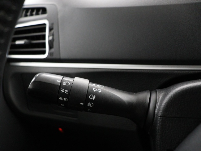 Toyota Verso - 1.6 VVT-i SkyView Edition