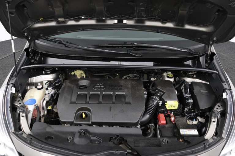 Toyota Verso - 1.6 VVT-i SkyView Edition 33