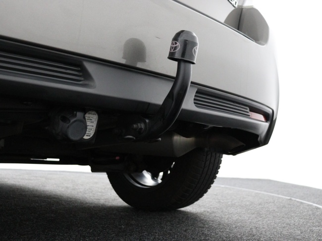 Toyota Verso - 1.6 VVT-i SkyView Edition