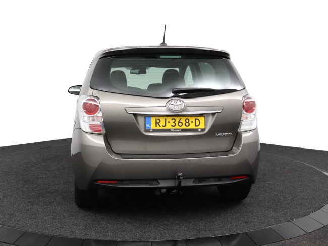 Toyota Verso - 1.6 VVT-i SkyView Edition