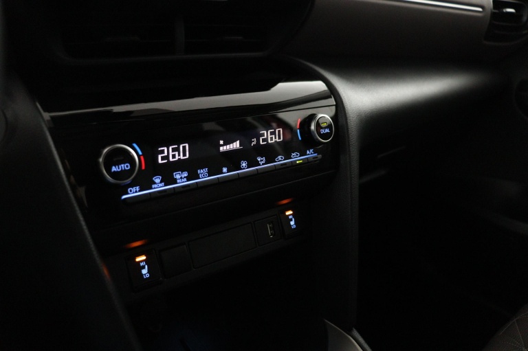 Toyota Yaris Cross - 1.5 Hybrid Executive 7