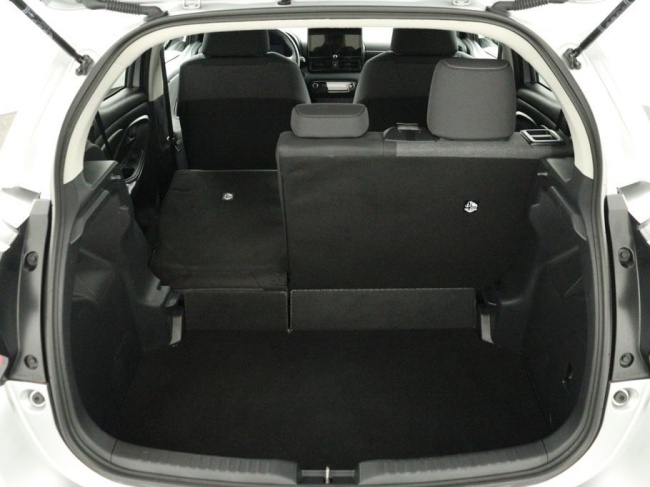 Toyota Yaris - 1.5 Hybrid 115 First Edition