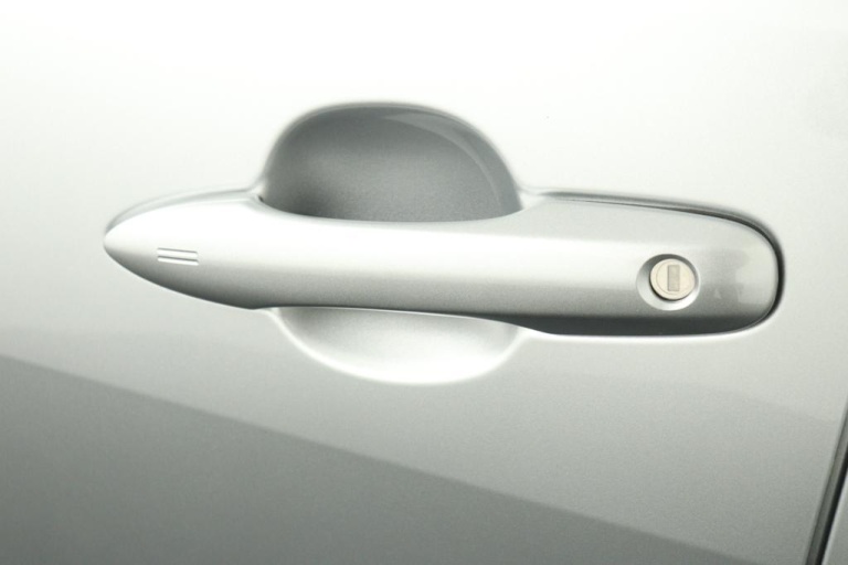 Toyota Yaris - 1.5 Hybrid 115 First Edition 37