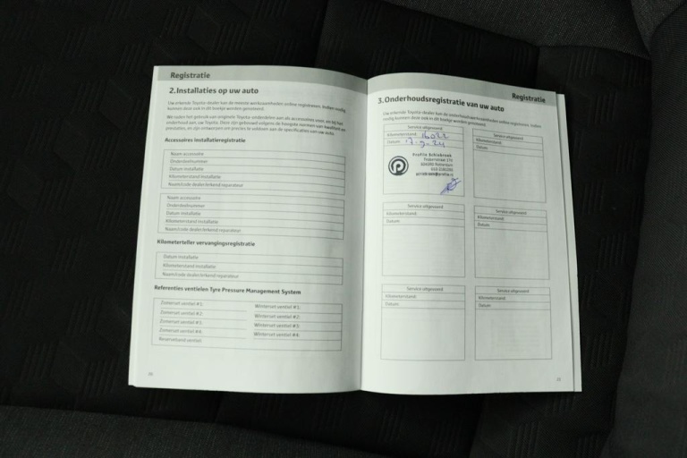 Toyota Yaris - 1.5 Hybrid 115 First Edition 45