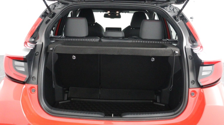 Toyota Yaris - 1.5 Hybrid Launch Edition 23