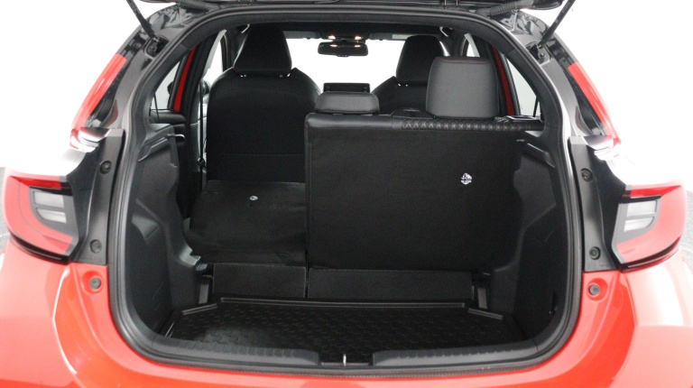 Toyota Yaris - 1.5 Hybrid Launch Edition 25