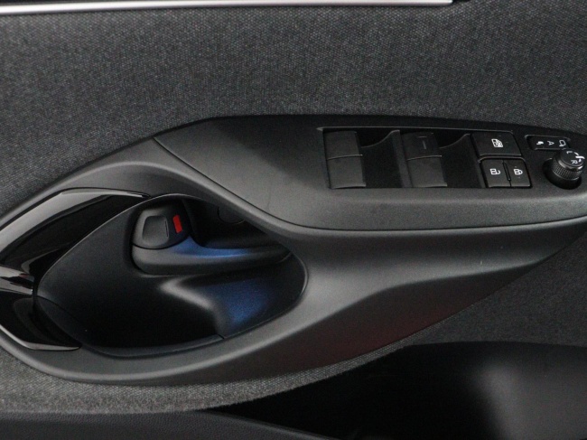 Toyota Yaris - 1.5 Hybrid Launch Edition