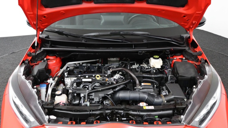 Toyota Yaris - 1.5 Hybrid Launch Edition 34