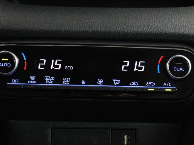 Toyota Yaris - 1.5 Hybrid Launch Edition