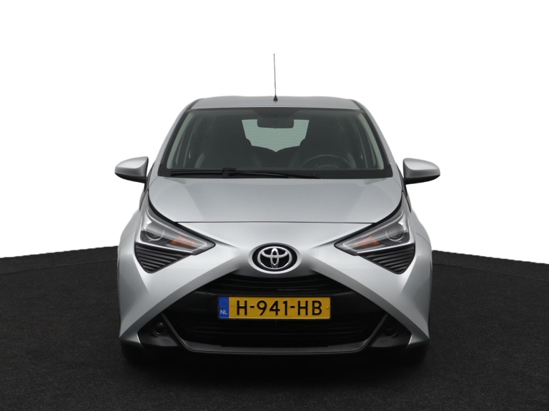 Toyota Aygo - 1.0 VVT-i x-play 16