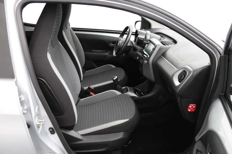 Toyota Aygo - 1.0 VVT-i x-play 22