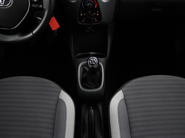 Toyota Aygo - 1.0 VVT-i x-play