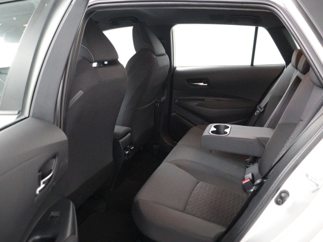 Toyota Corolla Touring Sports - 1.8 Hybrid Business