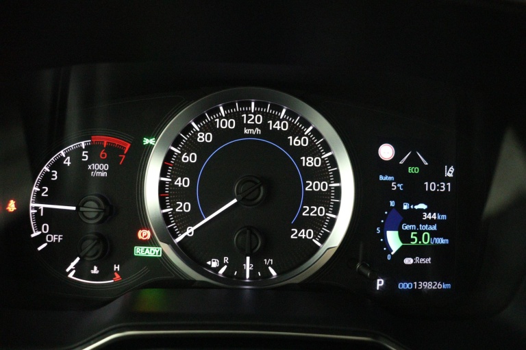 Toyota Corolla Touring Sports - 1.8 Hybrid Business 6