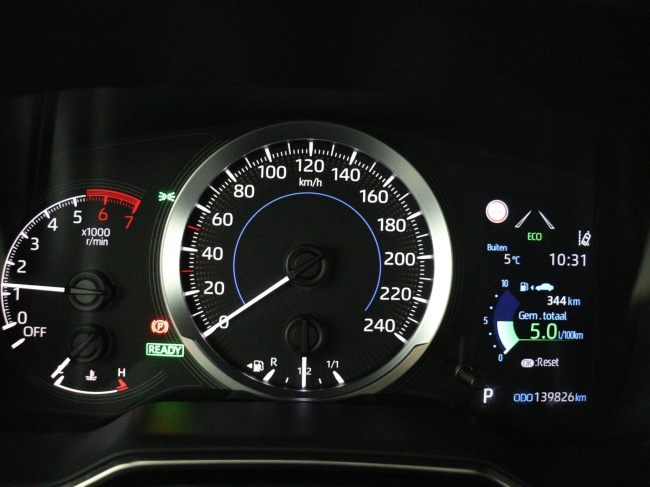 Toyota Corolla Touring Sports - 1.8 Hybrid Business