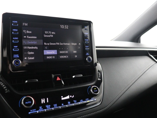 Toyota Corolla Touring Sports - 1.8 Hybrid Business