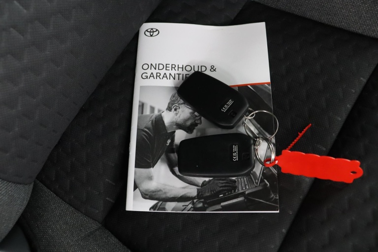 Toyota Yaris Cross - 1.5 Hybrid 115 First Edition 11