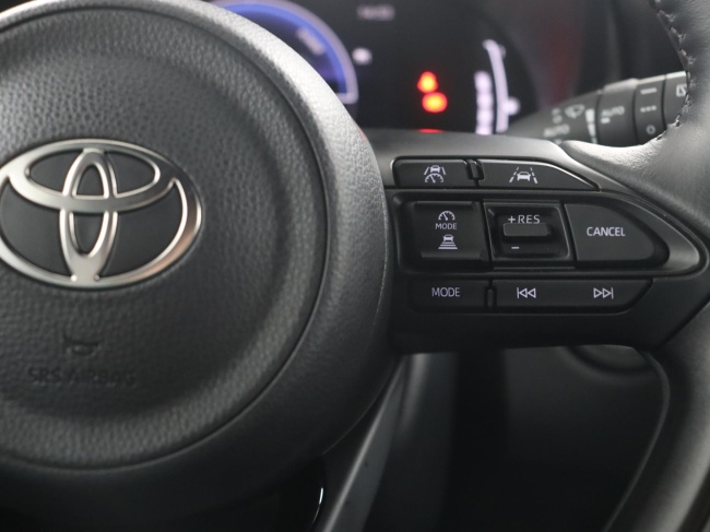 Toyota Yaris Cross - 1.5 Hybrid 115 First Edition