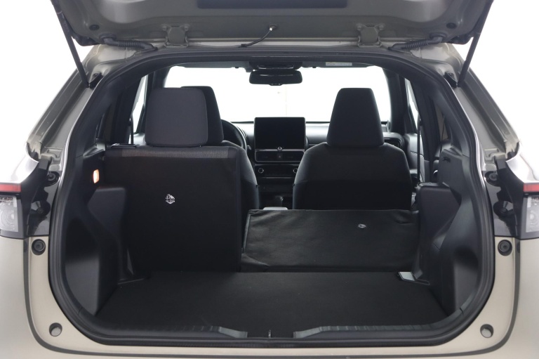 Toyota Yaris Cross - 1.5 Hybrid 115 First Edition 25