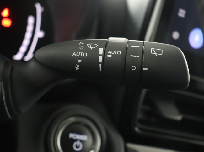 Toyota Yaris Cross - 1.5 Hybrid 115 First Edition