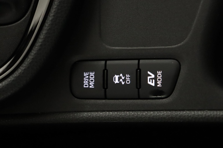 Toyota Yaris Cross - 1.5 Hybrid 115 First Edition 55