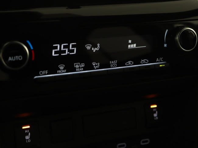 Toyota Yaris Cross - 1.5 Hybrid 115 First Edition