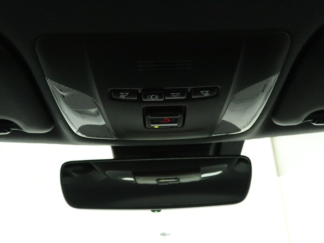 Toyota Corolla - 2.0 Hybrid First Edition