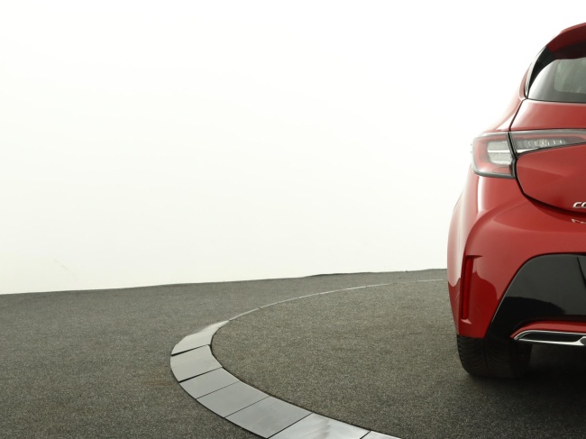 Toyota Corolla - 2.0 Hybrid First Edition